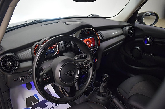 MINI Cooper 7 of 22