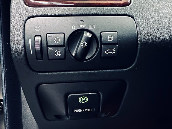 Volvo V70 19 of 23