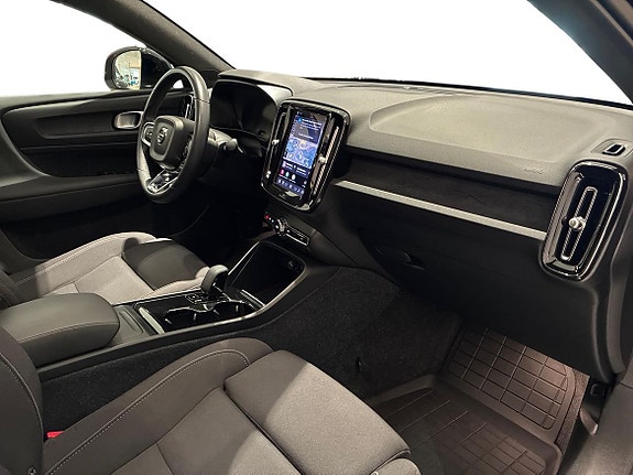 Volvo C40 4 of 19