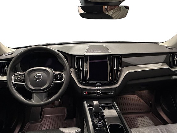 Volvo XC60 5 of 20