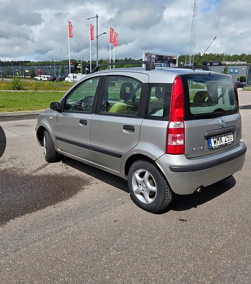 Fiat Panda 6 of 16