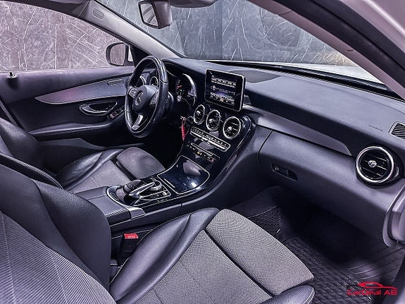 Mercedes-Benz C220 d 11 of 27