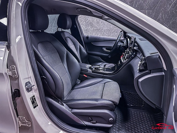 Mercedes-Benz C220 d 10 of 27
