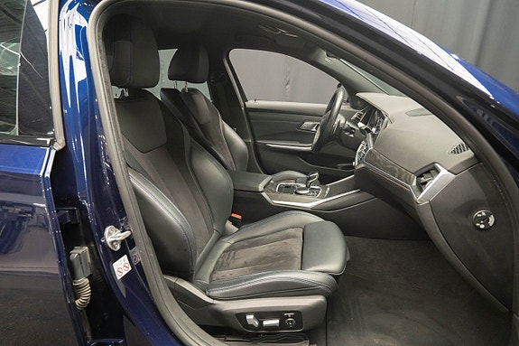 BMW 320d 18 of 26
