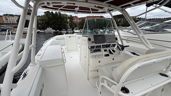 Wellcraft 30 Scarab Sport / 2x Yamaha F250 - 08 4 of 15