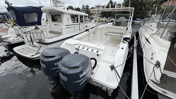 Wellcraft 30 Scarab Sport / 2x Yamaha F250 - 08 2 of 15