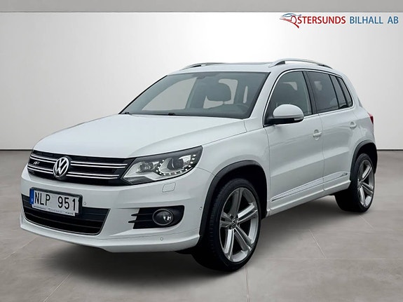 Volkswagen Tiguan 3 of 14