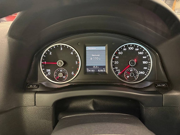 Volkswagen Tiguan 12 of 14