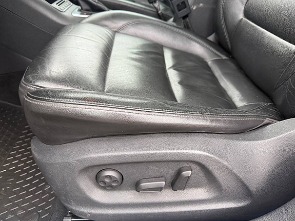 Volkswagen Tiguan 11 of 14