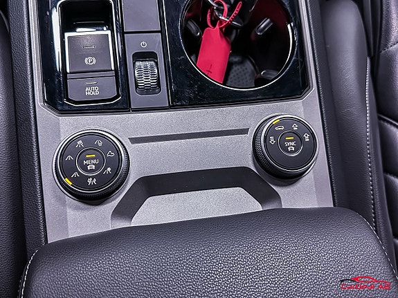 Volkswagen Touareg 24 of 27
