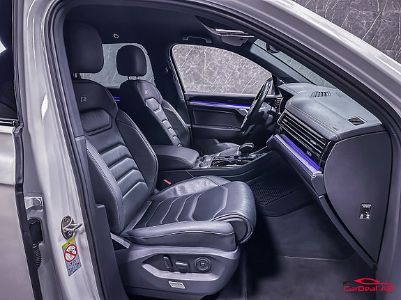 Volkswagen Touareg 9 of 27