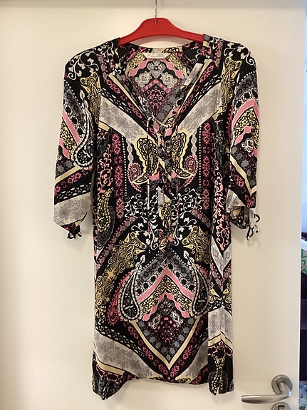 Product image 1 of 8