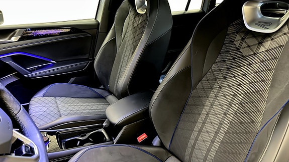 Volkswagen Tiguan 8 of 25