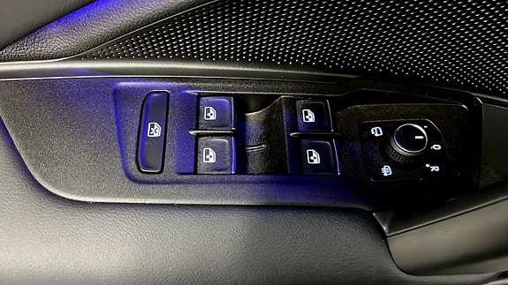 Volkswagen Tiguan 18 of 25