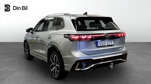 Volkswagen Tiguan 3 of 25