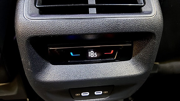 Volkswagen Tiguan 24 of 25