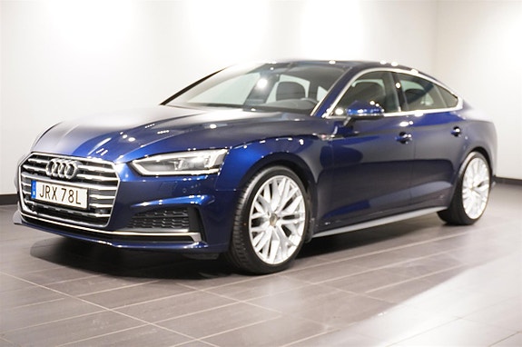 Audi A5 2 of 13