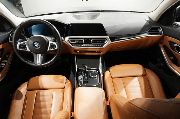 BMW 320d 9 of 12