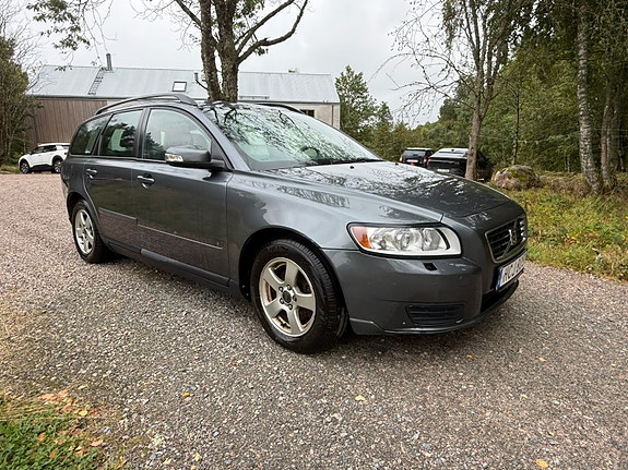 Volvo V50 5 of 9