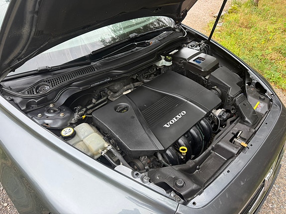 Volvo V50 9 of 9
