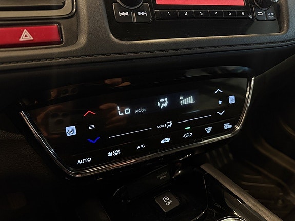 Honda HR-V 13 of 23