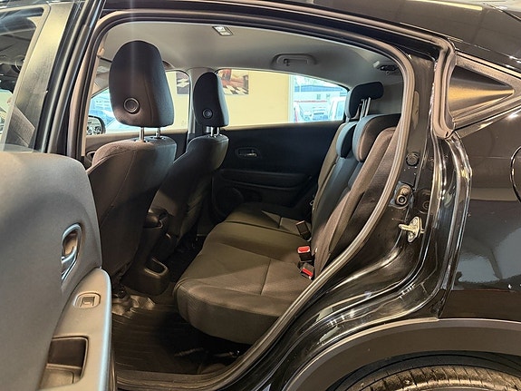 Honda HR-V 18 of 23