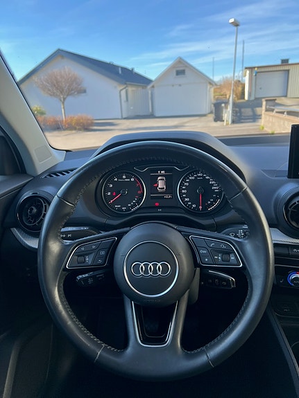 Audi Q2 4 of 6