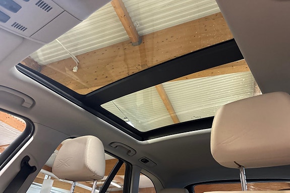 BMW X1 20 of 26
