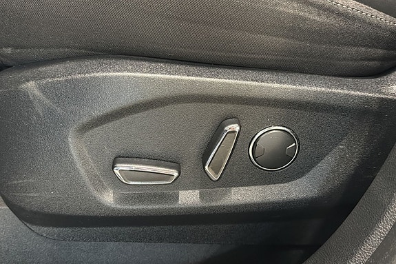 Ford Galaxy 16 of 26