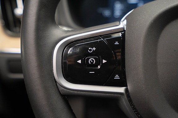 Volvo XC60 21 of 26