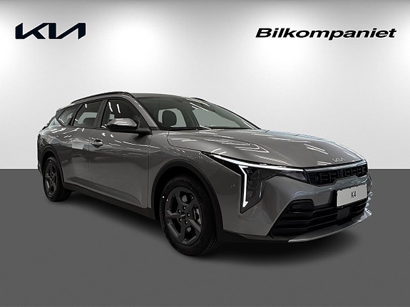 Kia K4 3 of 26