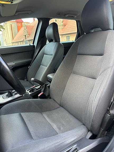Volvo V50 9 of 19