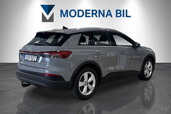 Audi Q4 e-tron 6 of 27