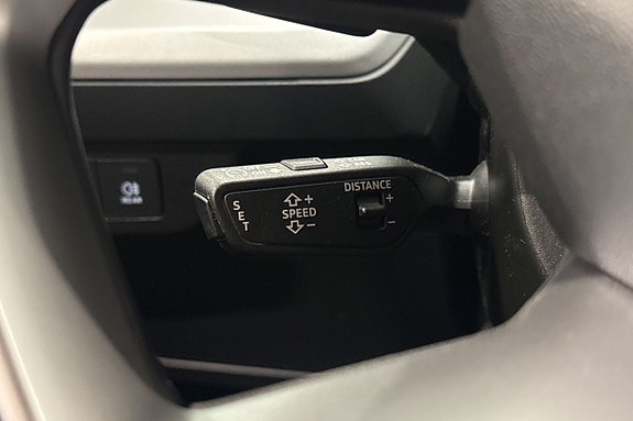 Audi Q4 e-tron 11 of 27