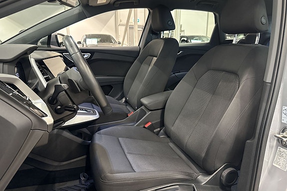 Audi Q4 e-tron 20 of 27