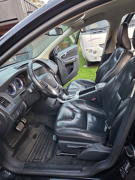 Volvo XC60 6 of 10