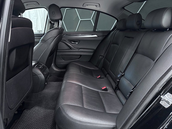 BMW 520d 6 of 14