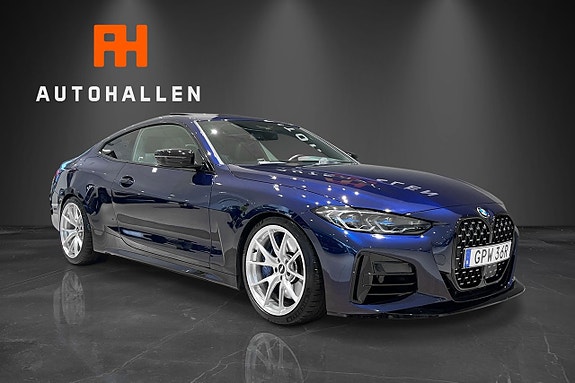 BMW M440i 2 of 26