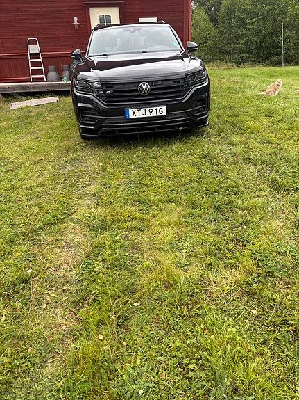 Volkswagen Touareg 4 of 5
