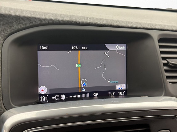 Volvo S60 Cross Country 15 of 28