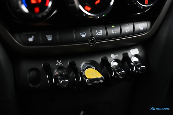 MINI Countryman Cooper SE 12 of 24