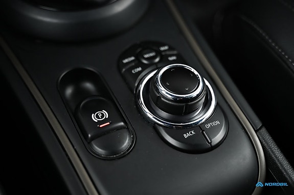 MINI Countryman Cooper SE 10 of 24