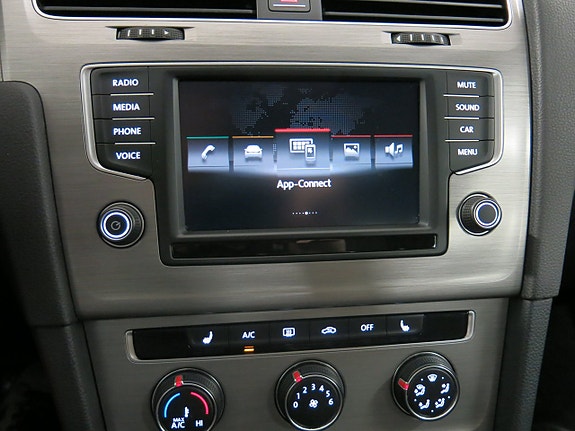 Volkswagen Golf I 18 of 24