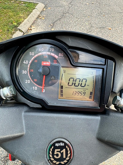 Aprilia SR50R 6 of 6
