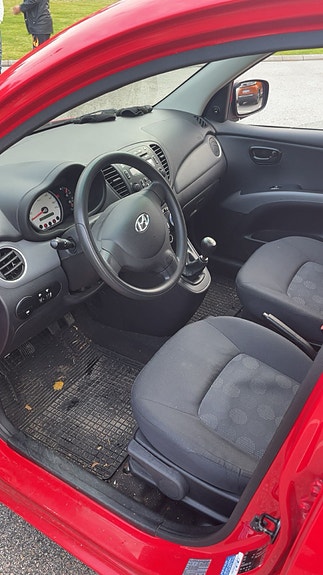 Hyundai i10 4 of 5