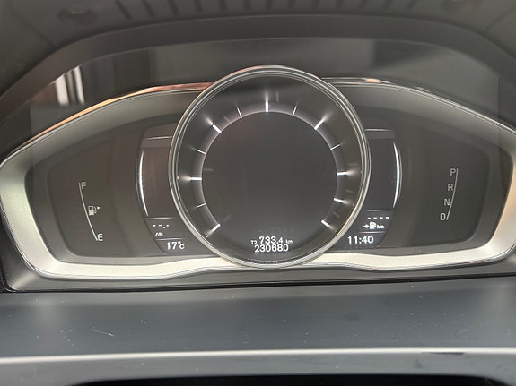 Volvo V60 Cross Country 18 of 19