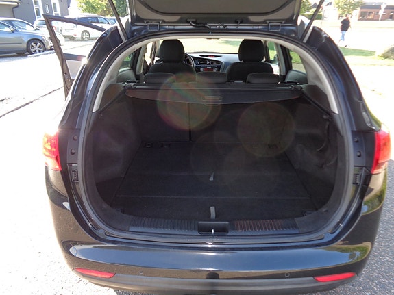 Kia Ceed 18 of 19