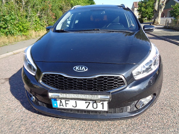 Kia Ceed 8 of 19