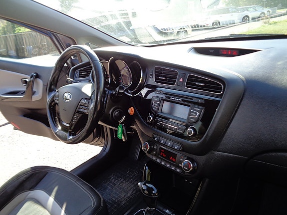 Kia Ceed 15 of 19