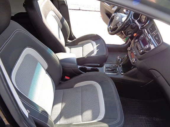 Kia Ceed 16 of 19